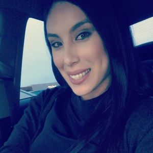 Meet your Posher, Mirna